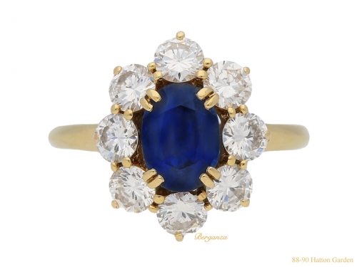 Berganza vintage sapphire and diamond ring